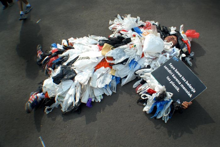 Ramai-Ramai Beleid Larangan Kantong Plastik