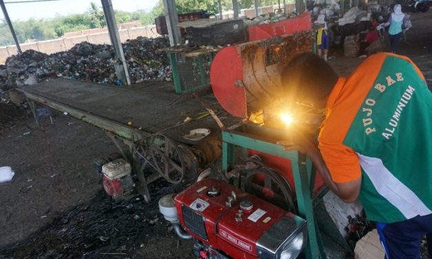 Pujo Bae, Mesin Pemilah untuk Solusi Sampah