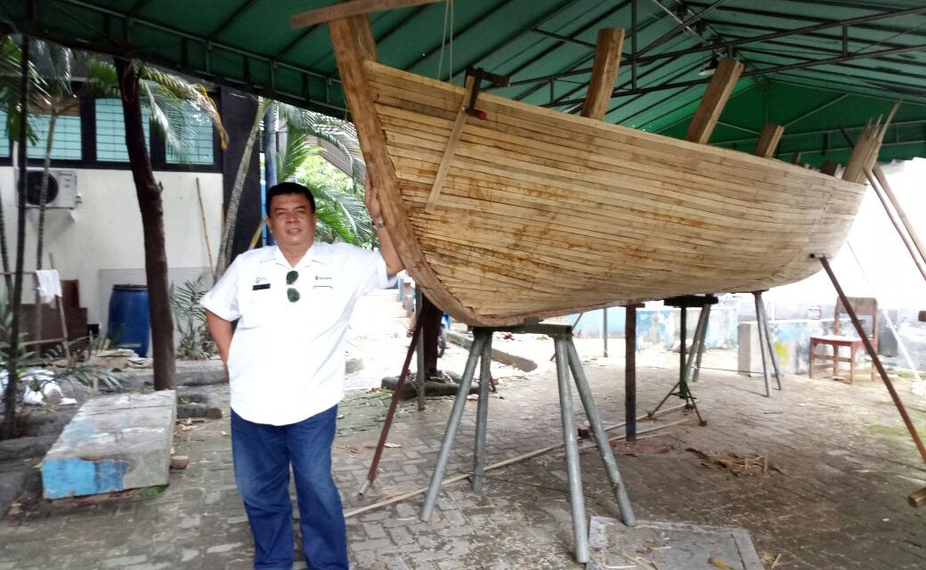 Uniknya Perahu Bambu Buatan ITS
