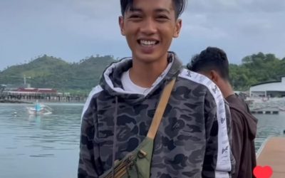 Inilah Imbang, pemuda nelayan dari Labuan Bajo. Merintis ekspor gamat ke Malaysia