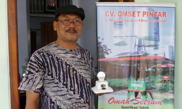 Energi dari Langit, Harapan dari Desa; Jejak Noer Chanief yang Menyalakan Terang di Pelosok Blora